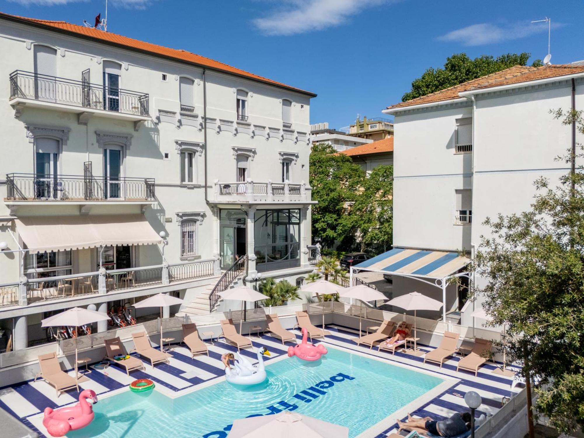 Hotel Belvedere Римини Екстериор снимка