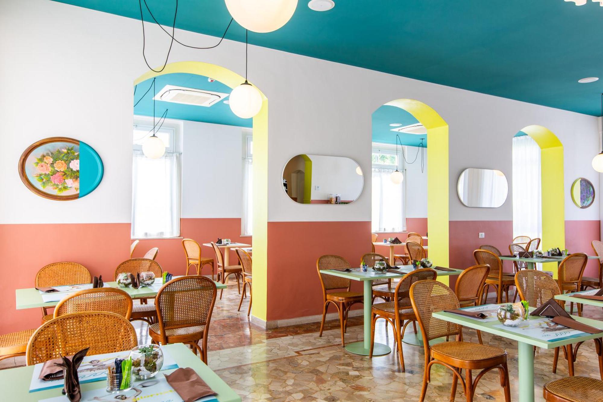 Hotel Belvedere Римини Екстериор снимка