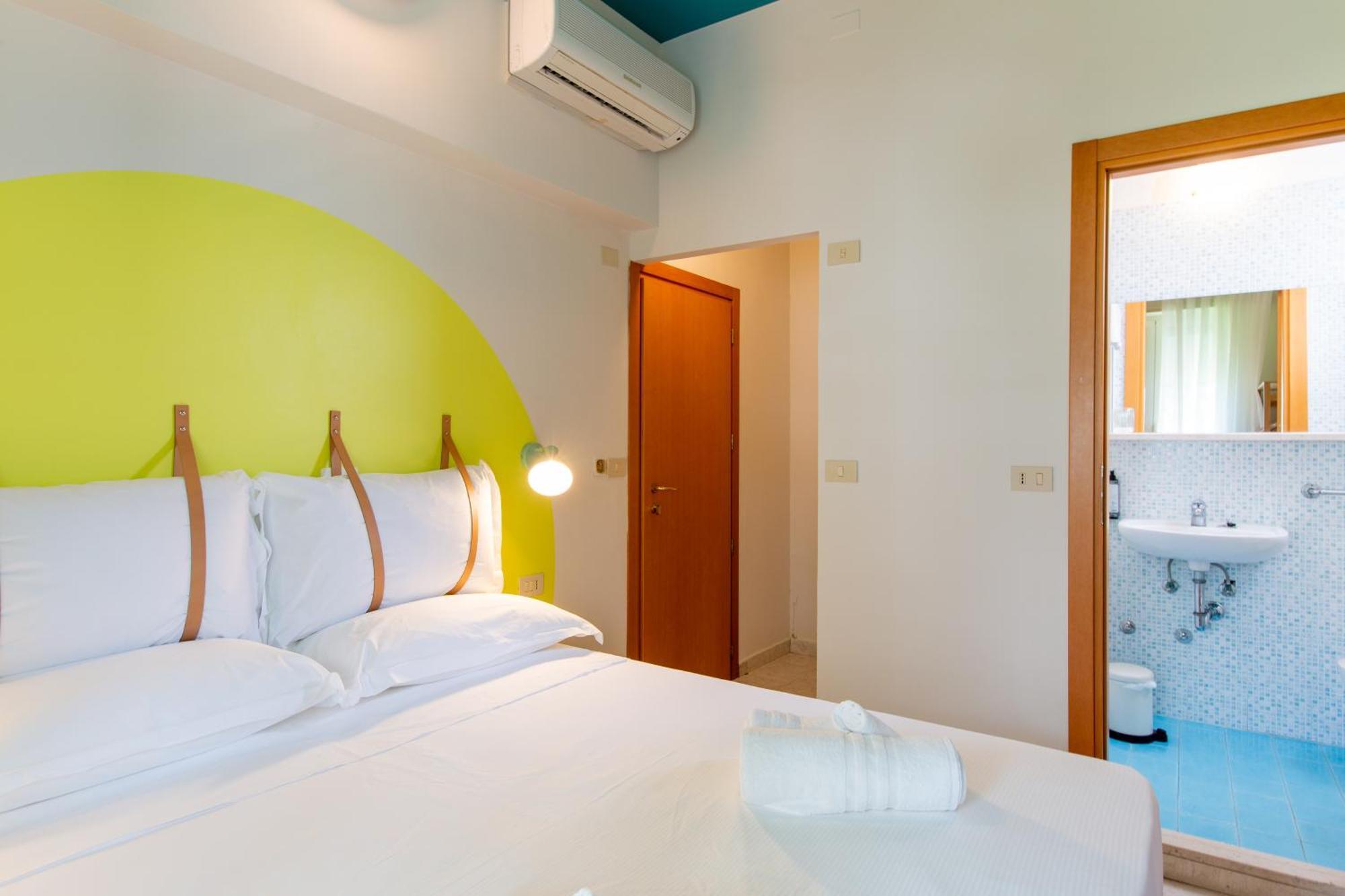 Hotel Belvedere Римини Екстериор снимка